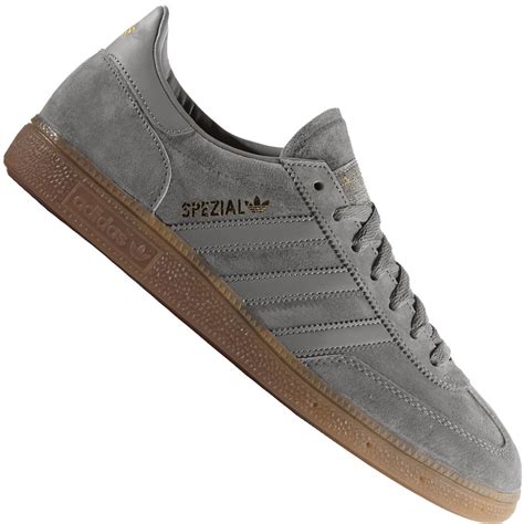 adidas grau herren klassiker|Grau .